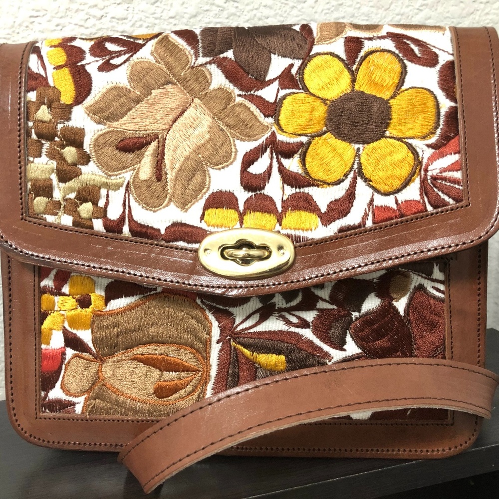 Floral Sunflower Tool Purse AUTHENTIC Leather